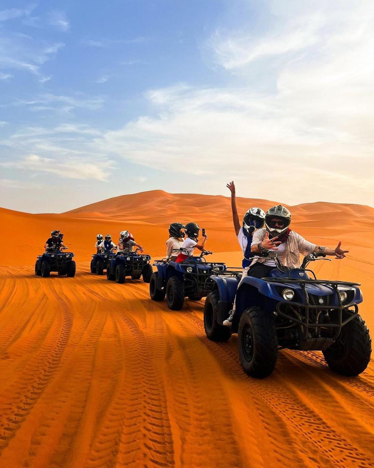 Merzouga Berbers Luxury Camp Bagian luar foto