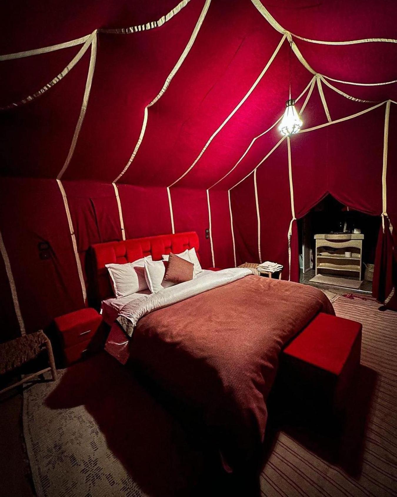 Merzouga Berbers Luxury Camp Bagian luar foto